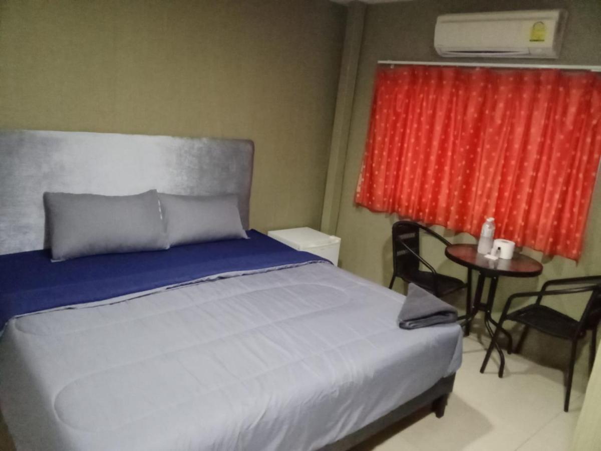 Uno Inn Bangkok Eksteriør bilde